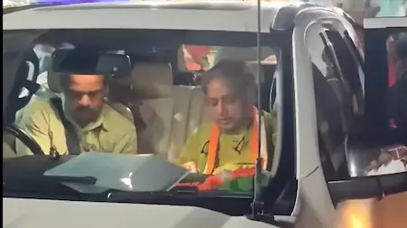 शशि थरूर