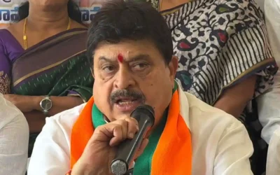 Hyderabad : तेलंगाना में किसानों की बदहाली पर भाजपा का हमला – रामचंदर