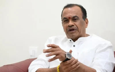 Hyderabad : कोमटिरेड्डी वेंकट रेड्डी ने एनएचएआई प्रमुख से की मुलाकात