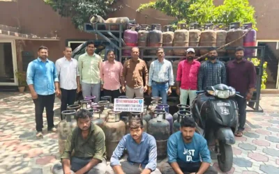 Crime : फर्जी पुलिस अधिकारी बनकर वीडियो बनाने वाला गिरफ्तार