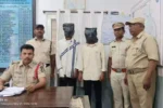 भाई की हत्या के मामले में दो आरोपी गिरफ्तार, न्यायिक हिरासत में भेजे गए