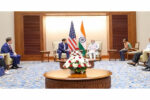 भारत पहुंचे अमेरिकी विदेश मंत्री, ईरान ने कसा तंज