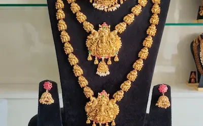 Gold: सोना-चांदी की कीमतों में गिरावट: क्या यही है खरीदारी का सही समय?