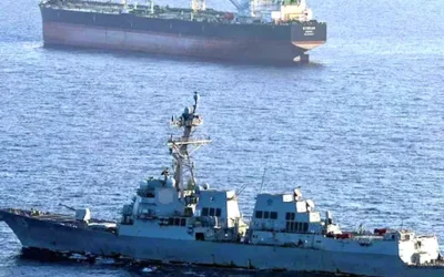 IRAN- होर्मुज स्ट्रेट के बाहर भी युद्ध के संकेत, हिंद महासागर पर नजरें