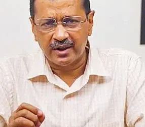 Delhi News : दीपक सिंगला की गिरफ्तारी पर केजरीवाल का बीजेपी पर बड़ा हमला