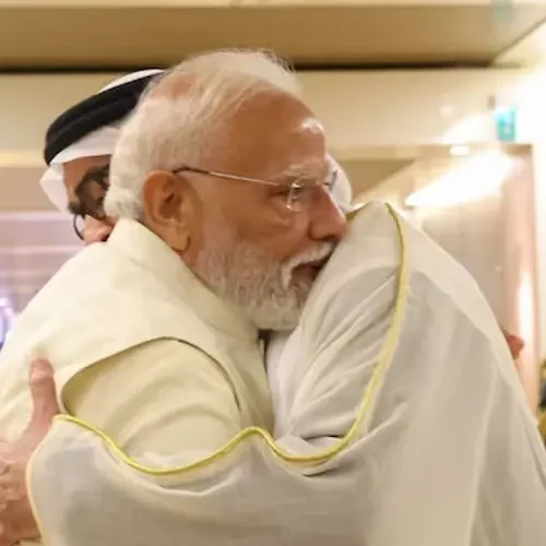पीएम मोदी की यूएई यात्रा
