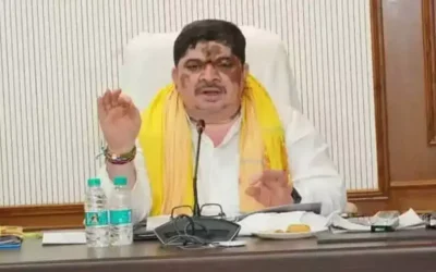Telangana : मंत्री ने नर्सों को स्वास्थ्य सेवा की रीढ़ बताया