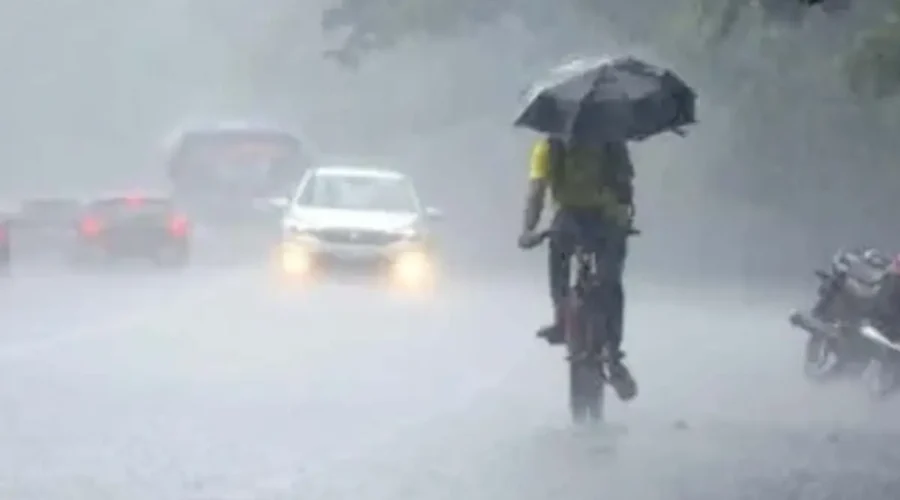 भारी बारिश