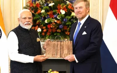 National- नीदरलैंड से भारत लौटी ऐतिहासिक धरोहर अनैमंगलम ताम्रपत्र सौंपे गए
