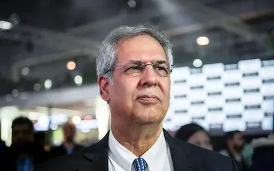 Tata Sons’: टाटा संस की लिस्टिंग पर खींचतान