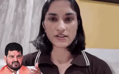 Wrestling: कुश्ती विवाद: महावीर फोगाट ने महासंघ को भंग करने की मांग की