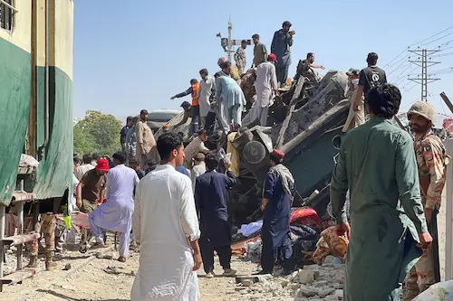 Suicide attack on train near Quetta