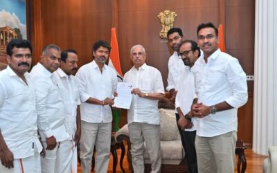 Tamil Nadu Politics : तमिलनाडु में हंगामा, राष्ट्रपति शासन की चर्चा तेज