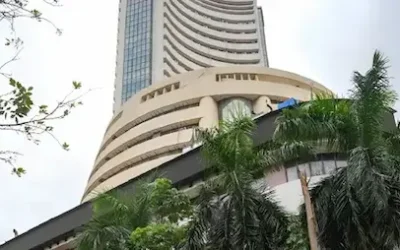 Sensex : सेंसेक्स 300 अंक चढ़ा, 77,350 के पार